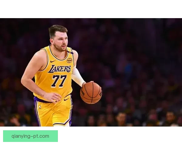 24日NBA焦点战前瞻东契奇力拼连胜勇士能否止住连败颓势 24日NBA焦点战前瞻东契奇力拼连胜勇士能否止住连败颓势